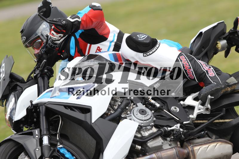 Archiv-2025/10 23.04.2025 Cornu Master School ADR/rot-rouge/18